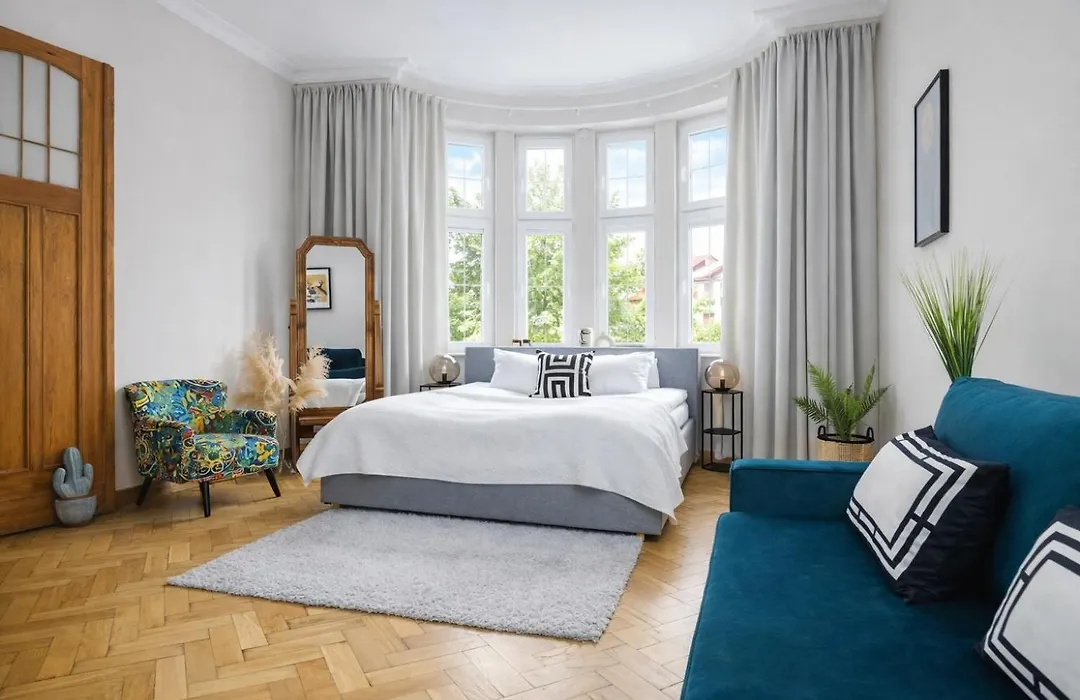 Chrobrego Eclectique By Praia Apartments - Sopot Apartment 400 M From The Beach-1