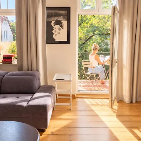 Chrobrego Eclectique By Praia Apartments - Sopot Apartment 400 M From The Beach-2